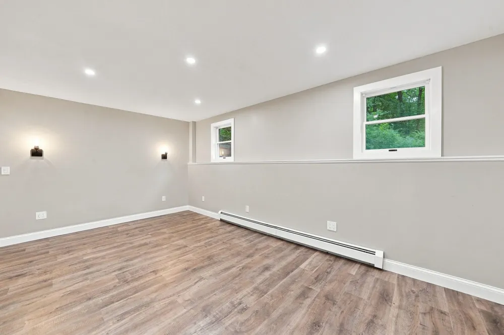3787 Prouty Road East Bay Township, MI 49686