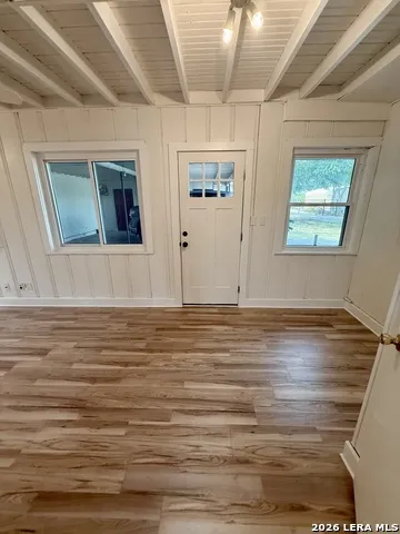 215 Deerwood Dr San Antonio, TX 78209