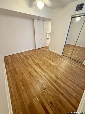 215 Deerwood Dr San Antonio, TX 78209