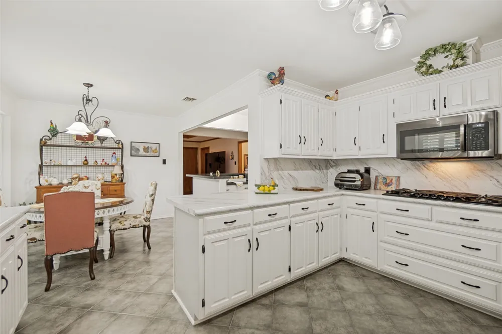 4609 Silverthorn Drive Mesquite, TX 75150
