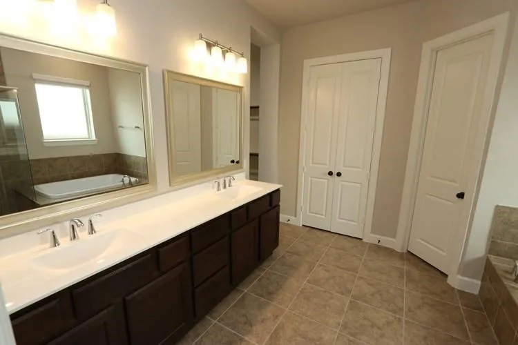 5511 Mesa Estates Drive Rosenberg, TX 77469