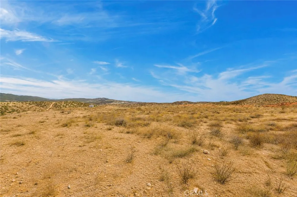 Silver Springs Hemet, CA 92544