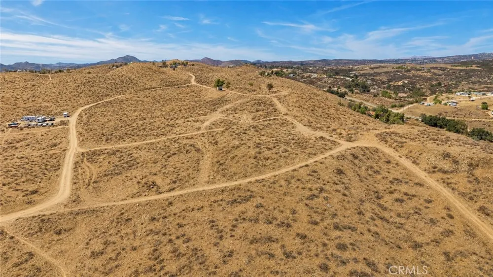 Silver Springs Hemet, CA 92544