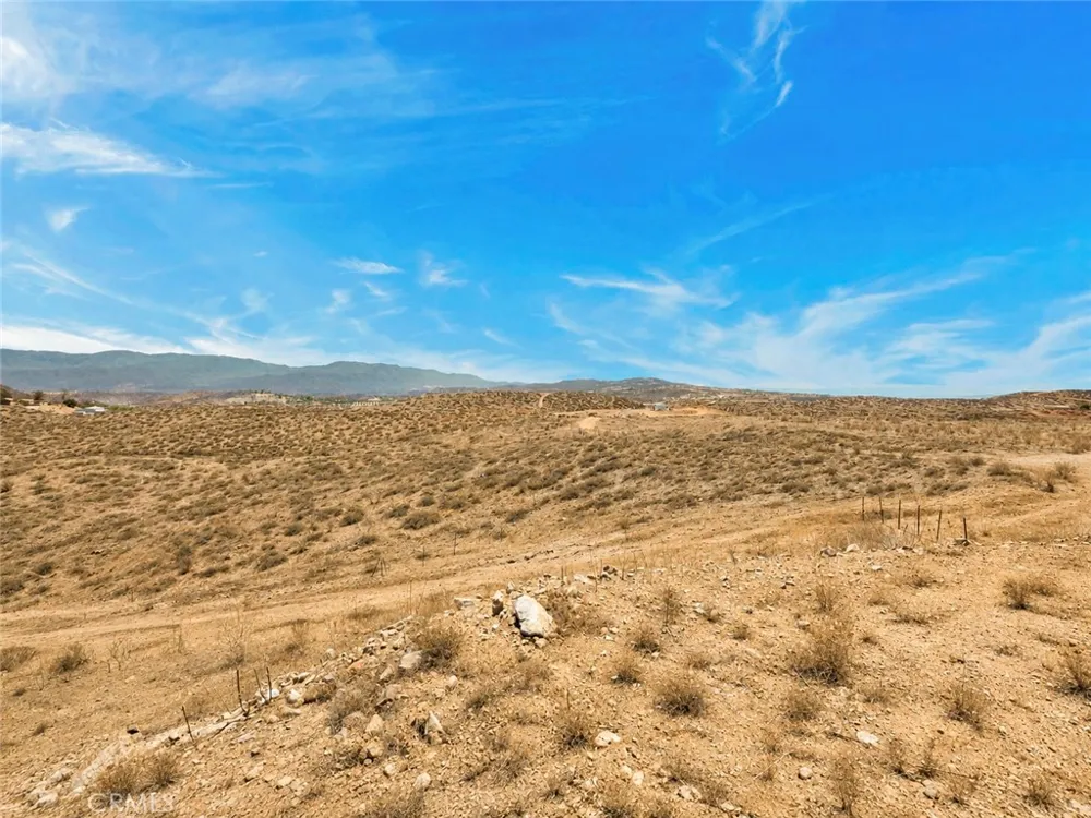 Silver Springs Hemet, CA 92544