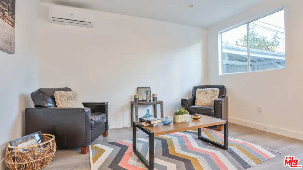 128 BURLINGTON AVENUE Los Angeles, CA 90026