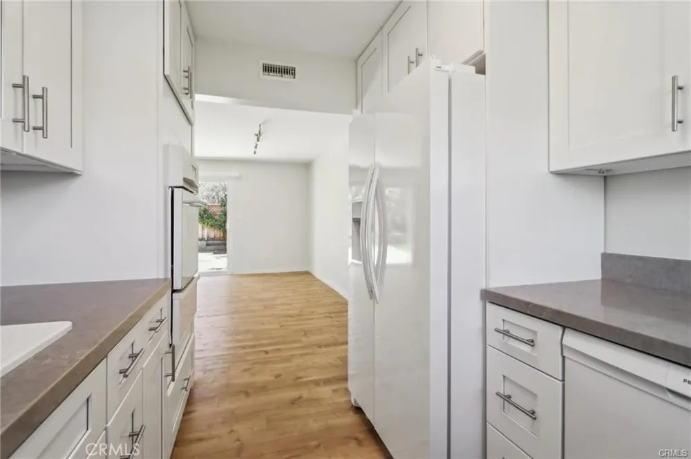429 Morning Canyon Newport Beach, CA 92625