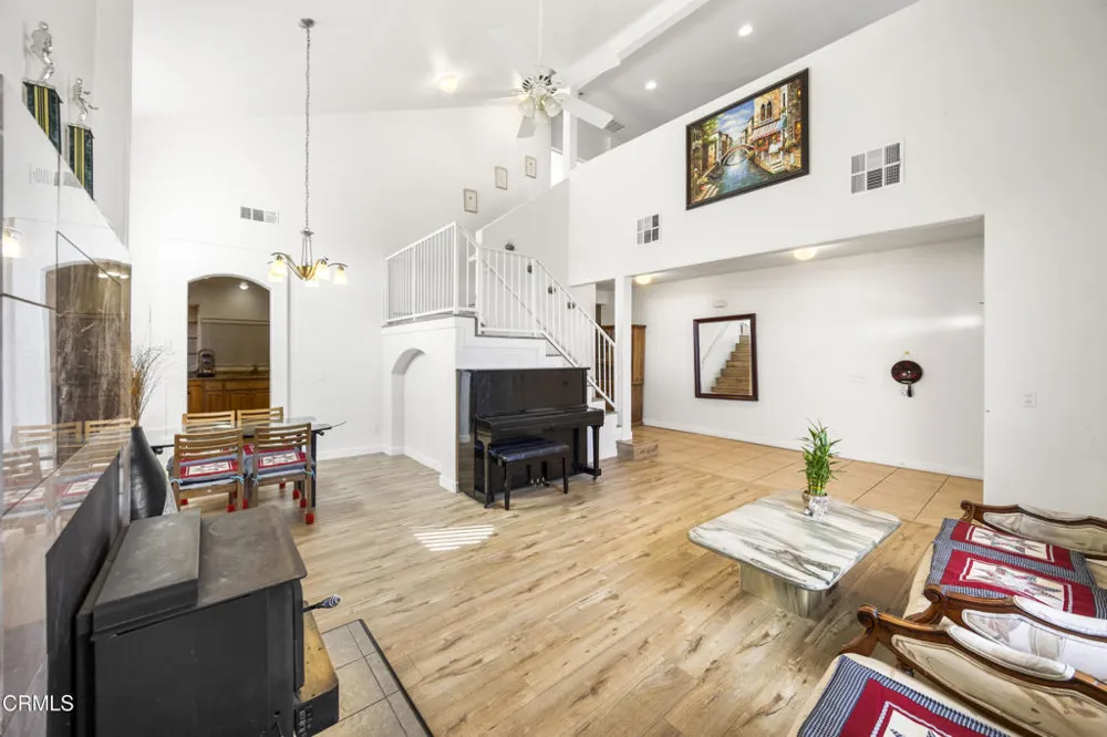8671 Deer Haven Drive Pinon Hills, CA 92372