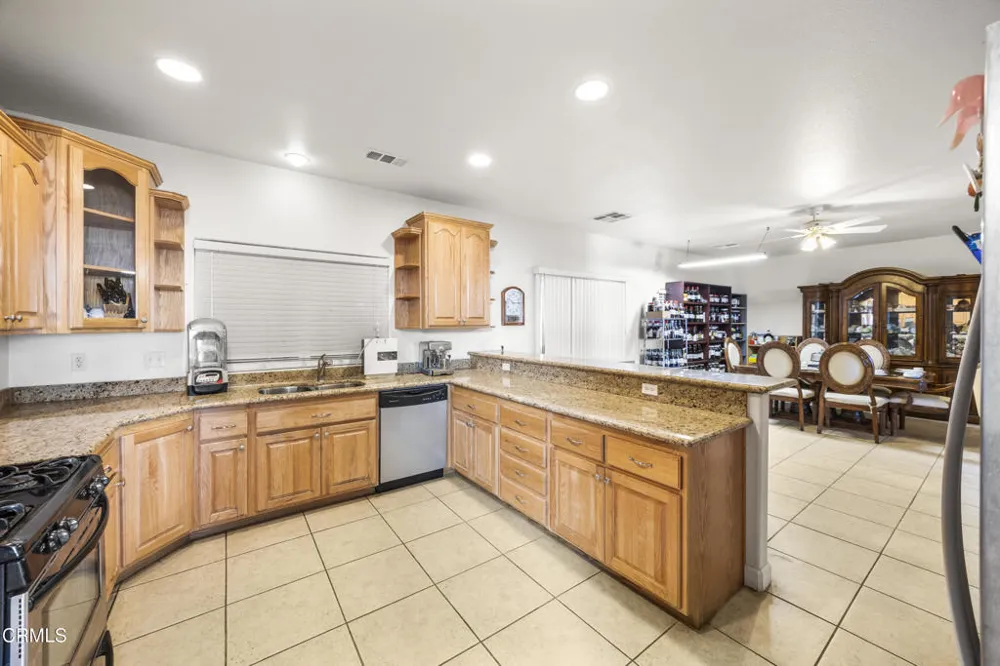8671 Deer Haven Drive Pinon Hills, CA 92372