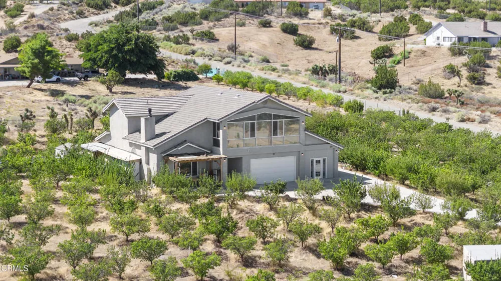 8671 Deer Haven Drive Pinon Hills, CA 92372