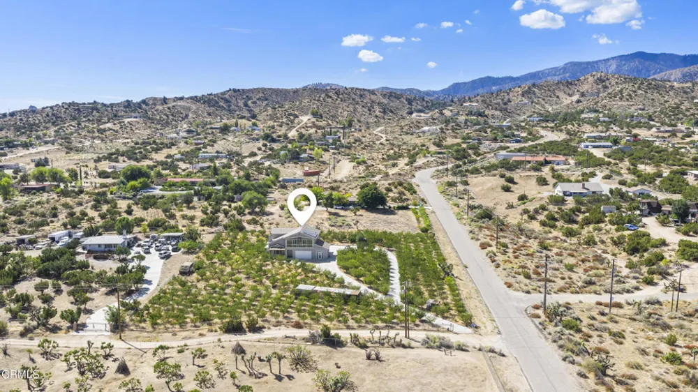 8671 Deer Haven Drive Pinon Hills, CA 92372