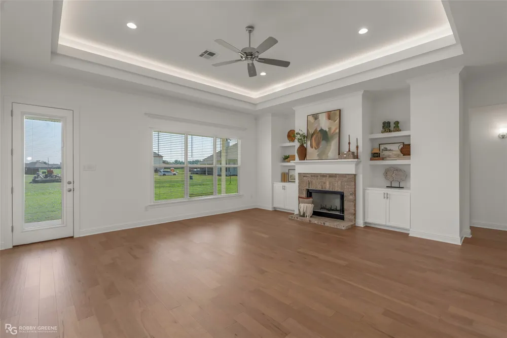 335 Peason Ridge Bossier City, LA 71112