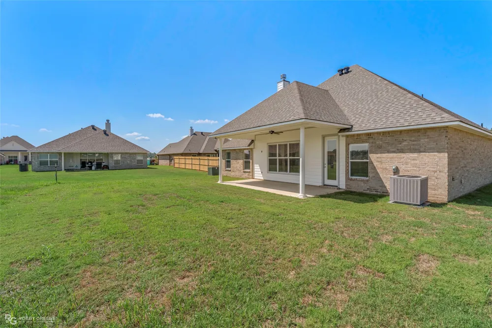 335 Peason Ridge Bossier City, LA 71112