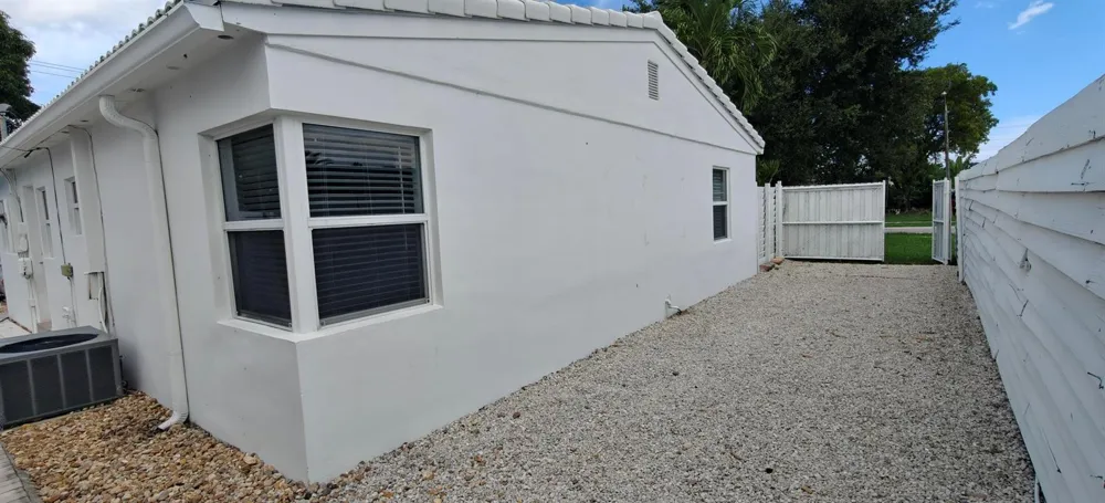 5649 NE 5th Terrace Oakland Park, FL 33334