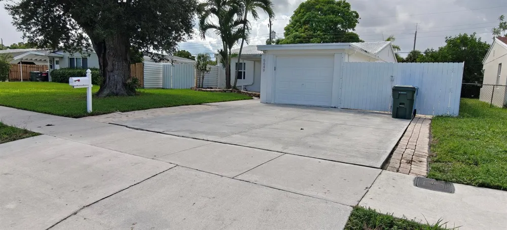 5649 NE 5th Terrace Oakland Park, FL 33334