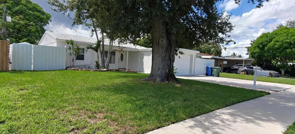 5649 NE 5th Terrace Oakland Park, FL 33334