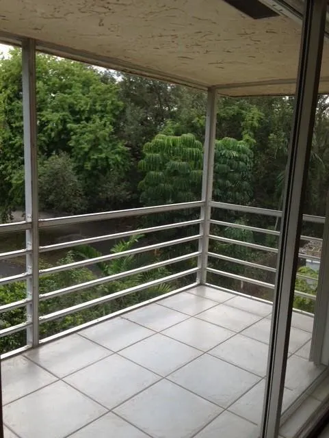 4100 58TH AVENUE #303 Hollywood, FL 33021