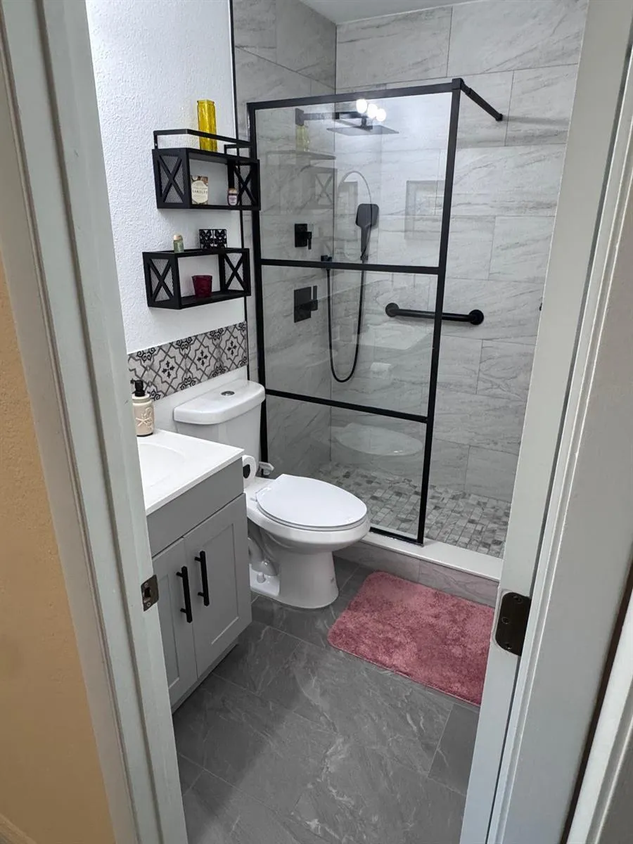 2386 SE LONGHORN AVENUE Port St. Lucie, FL 34952