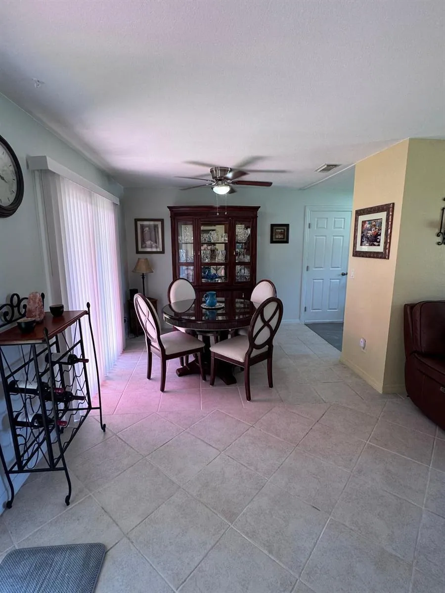 2386 SE LONGHORN AVENUE Port St. Lucie, FL 34952