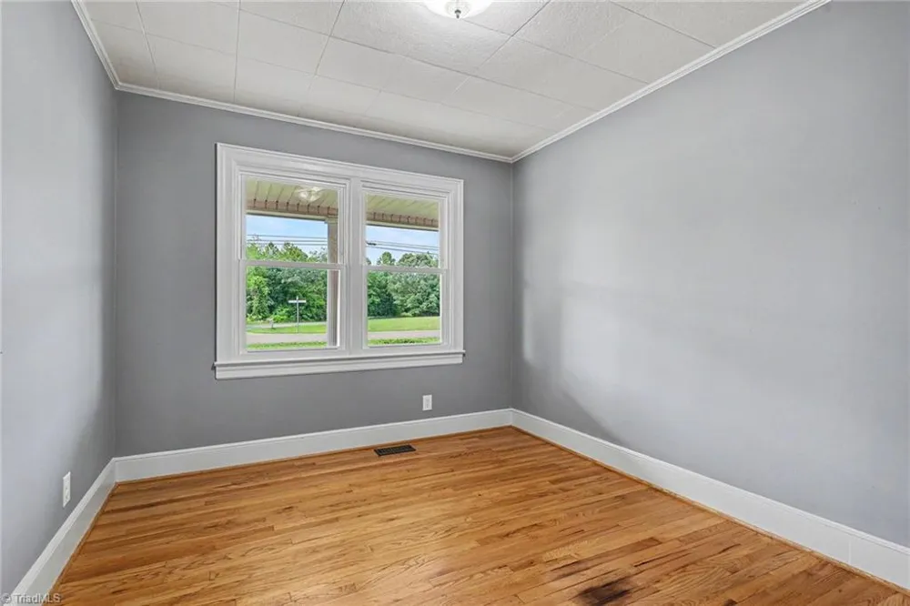2767 Westfield Road Mount Airy, NC 27030