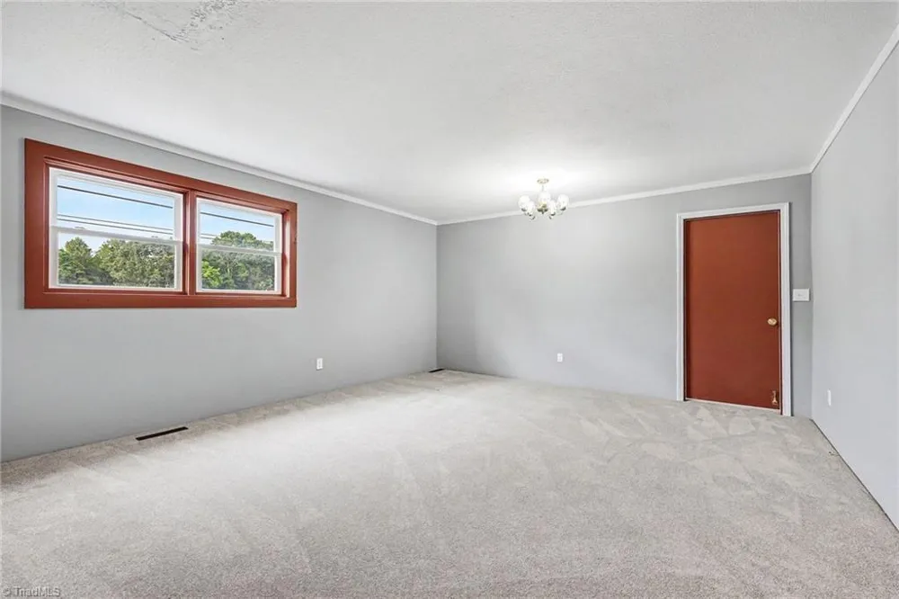 2767 Westfield Road Mount Airy, NC 27030