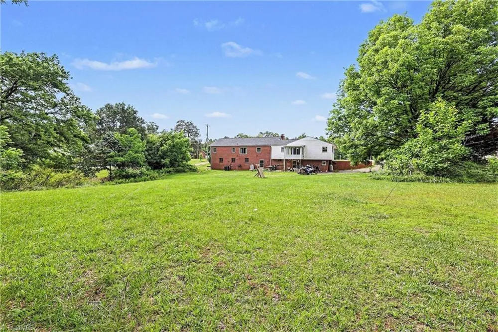 2767 Westfield Road Mount Airy, NC 27030