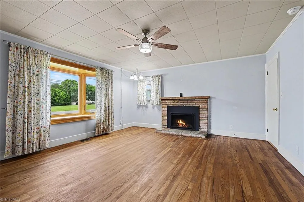 2767 Westfield Road Mount Airy, NC 27030