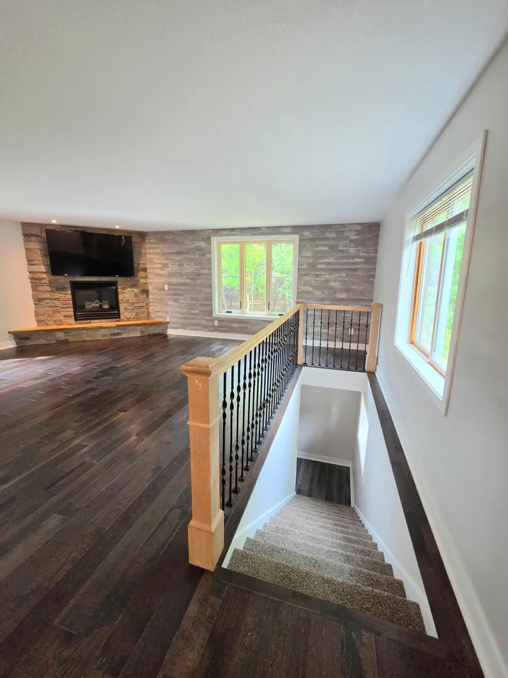 7220 237th Avenue NE Stacy, MN 55079
