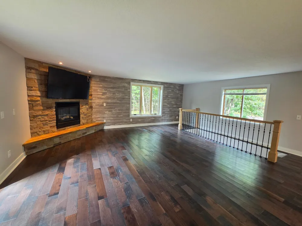 7220 237th Avenue NE Stacy, MN 55079