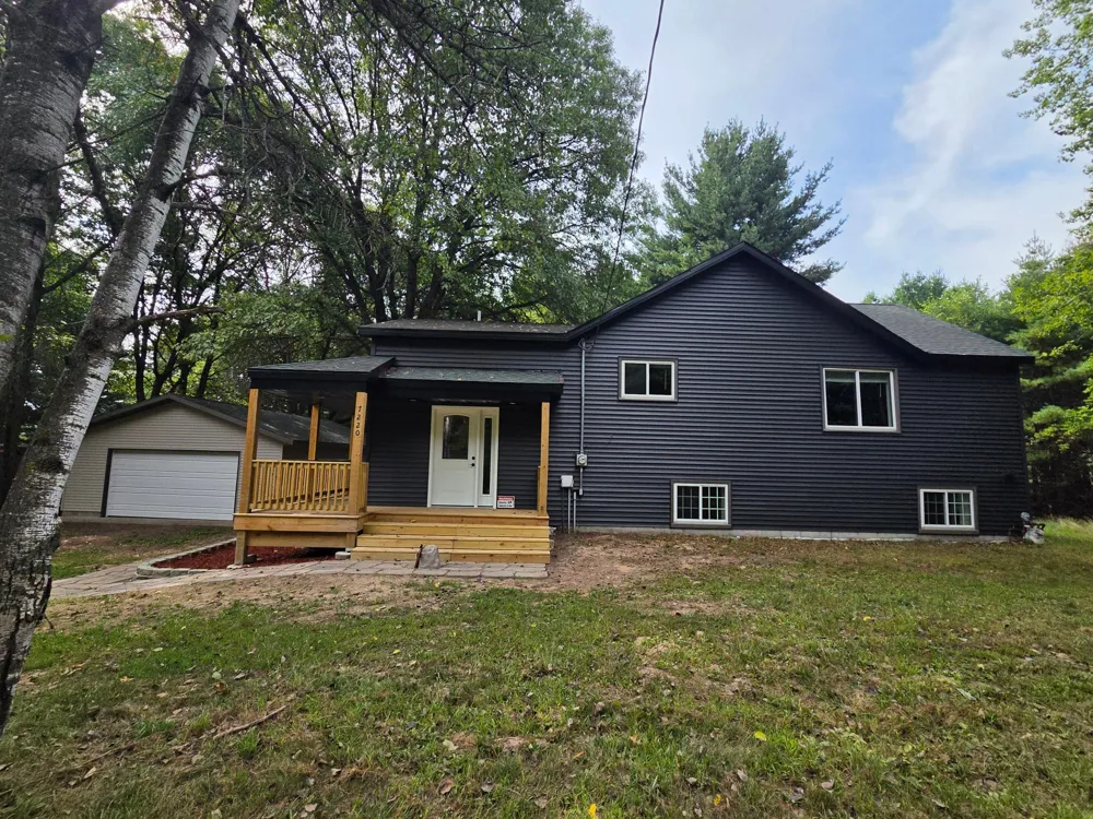 7220 237th Avenue NE Stacy, MN 55079