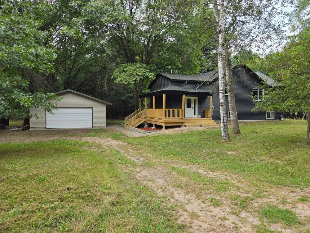 7220 237th Avenue NE Stacy, MN 55079