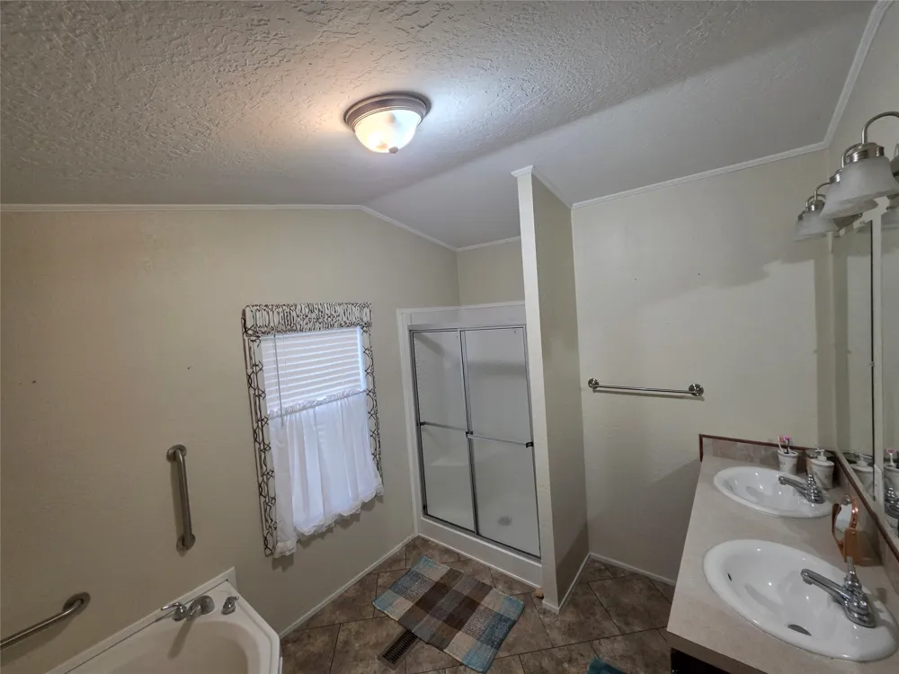 237 High Bluff Drive Bridgeport, TX 76426