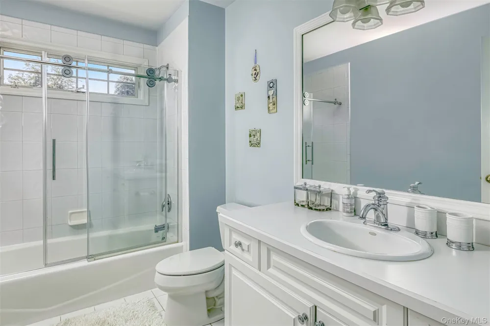 10 Cobblestone Farm Court Suffern, NY 10901