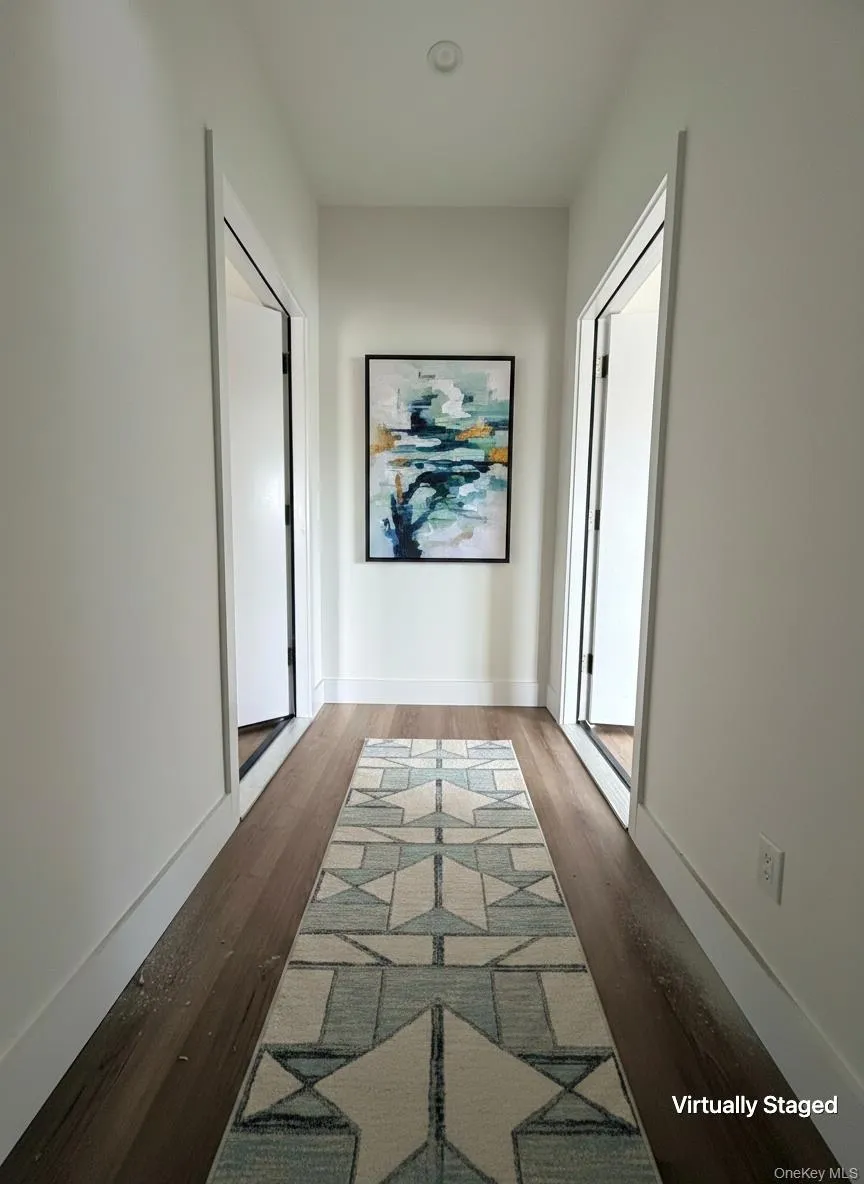 1220 Doges Prom #1B Copiague, NY 11757