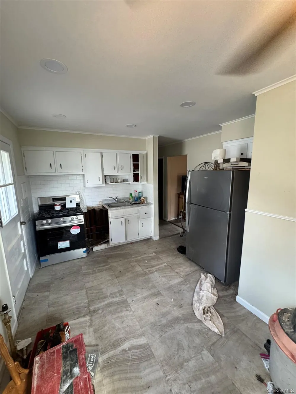 283 Doherty Avenue Elmont, NY 11003