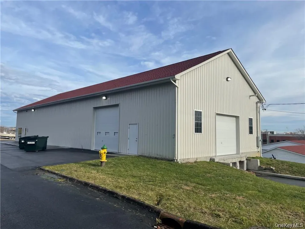 332, 95, 85, 75 Bill Larkin Drive New Windsor, NY 12553