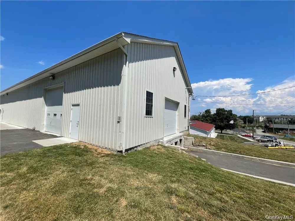 332, 95, 85, 75 Bill Larkin Drive New Windsor, NY 12553