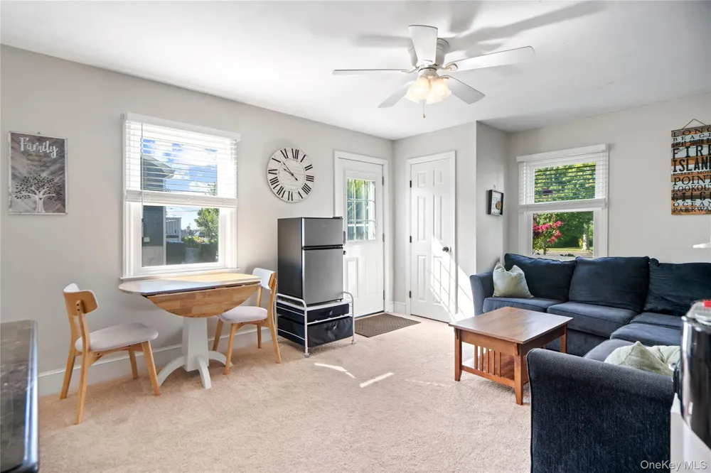 73 Maple Avenue Bay Shore, NY 11706