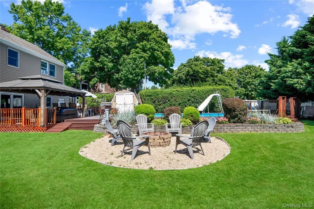 73 Maple Avenue Bay Shore, NY 11706