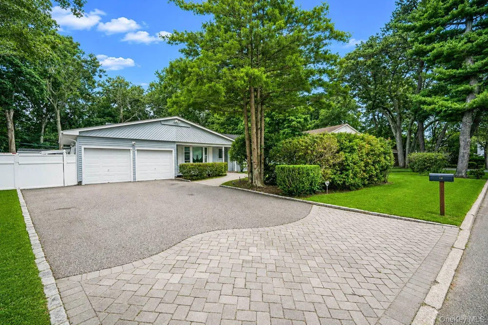 12 Beecher Street Coram, NY 11727