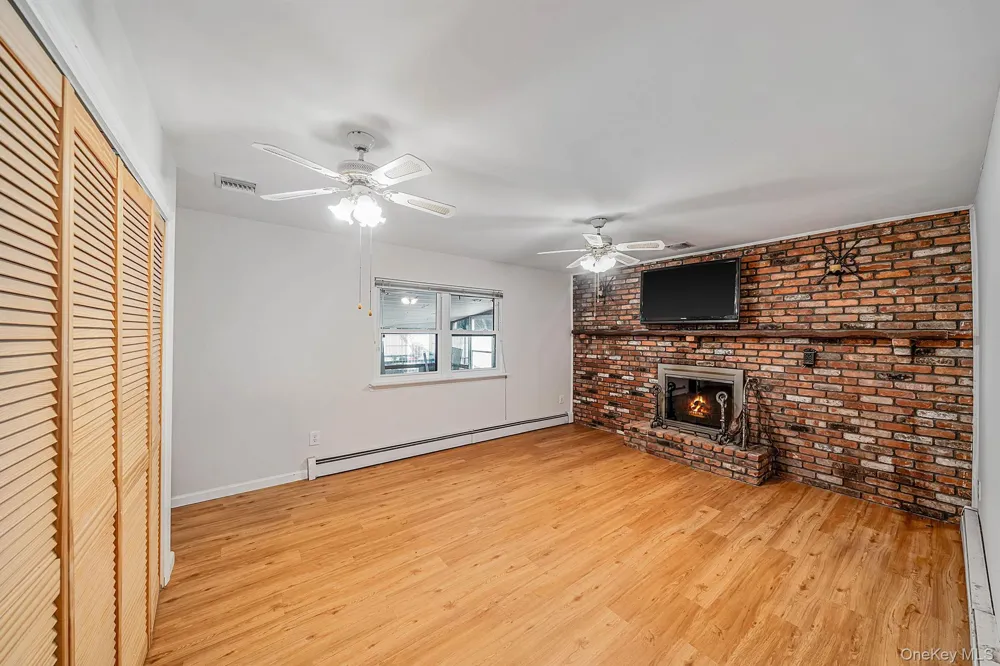 12 Beecher Street Coram, NY 11727