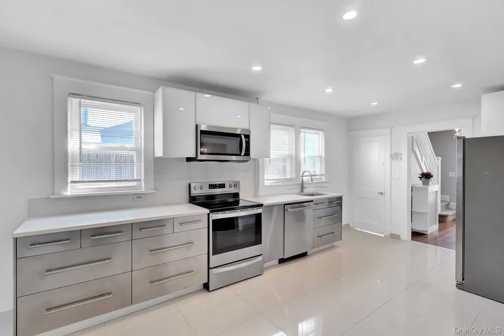 169 Butler Street Westbury, NY 11590