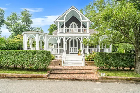 13 Spring Garden Avenue