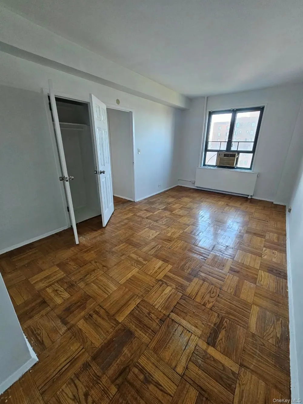 1507 Metropolitan Avenue #10E Bronx, NY 10462