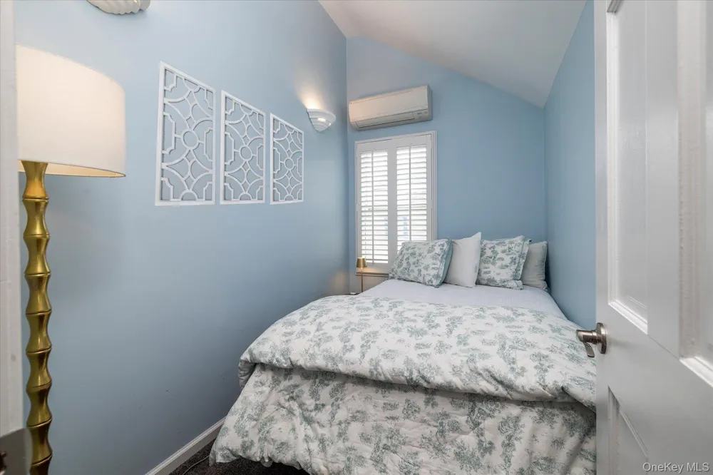 35 Nebraska Street Long Beach, NY 11561