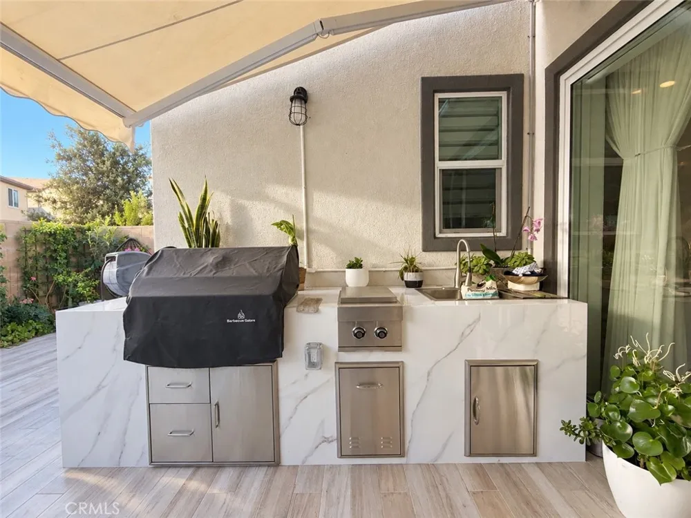 308 Merit Irvine, CA 92618