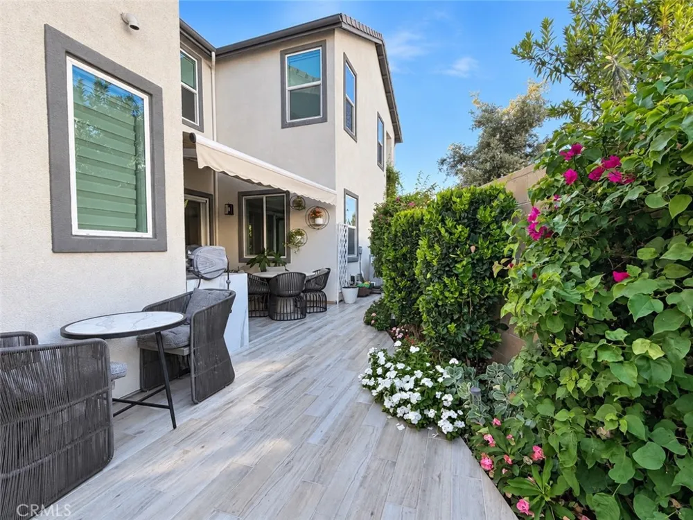 308 Merit Irvine, CA 92618