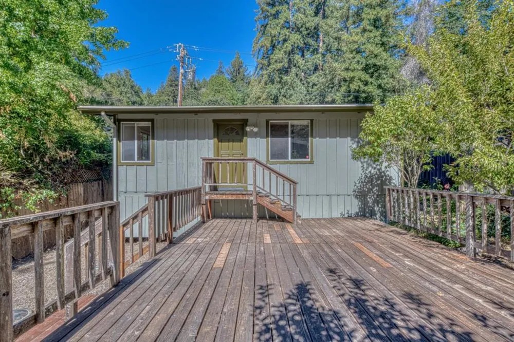 9824 E Zayante Road Felton, CA 95018