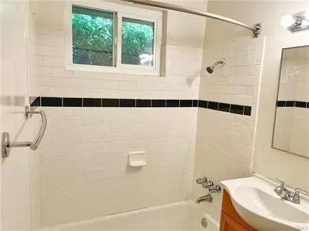 21006 Henrietta #D Torrance, CA 90503