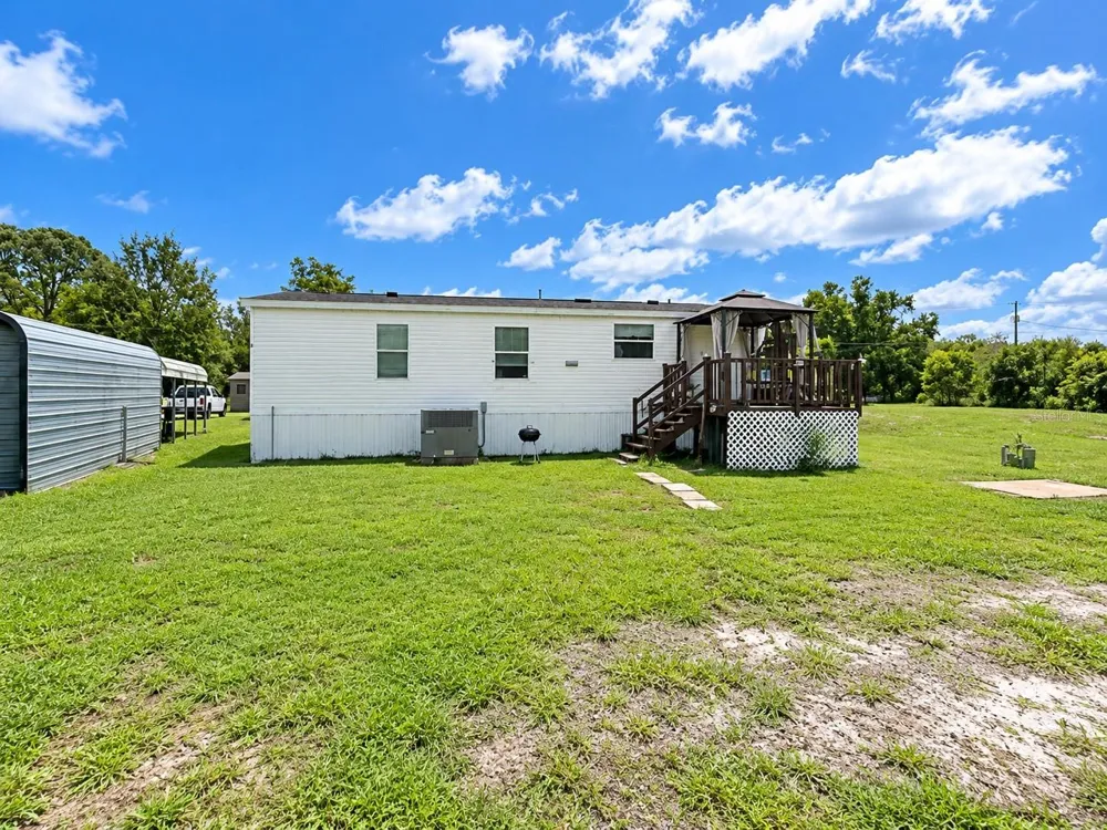 9027 HAMMOCK LOOP Polk City, FL 33868