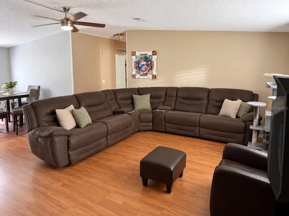 9027 HAMMOCK LOOP Polk City, FL 33868